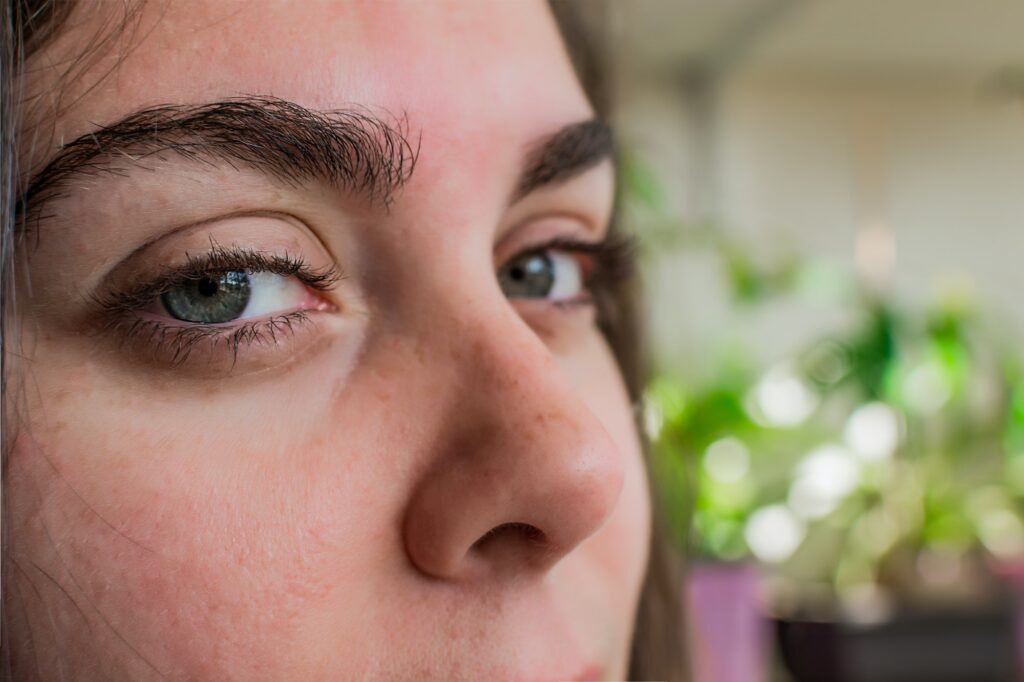 Qu’est-ce que la blépharoplastie : le remodelage du regard ?